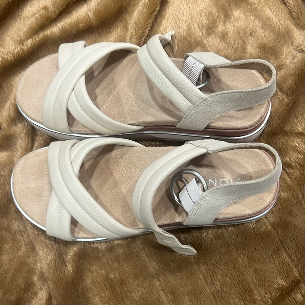 Vionic Sandals!